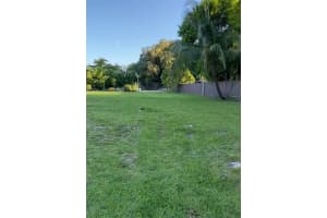 50 Nw 156th St Miami, FL 33169 - MLS#A11892444