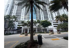 1800 Sunset Harbour Dr Ph-6 Miami Beach, FL 33139 - MLS#A11892447