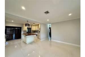 449 Falcon Ave Miami Springs, FL 33166 - MLS#A11892462