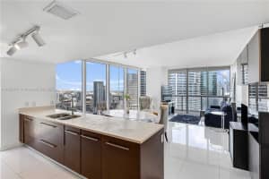 475 Brickell Ave 4015 Miami, FL 33131 - MLS#A11892471