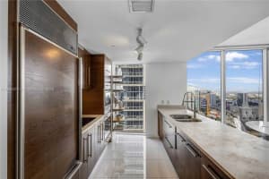 475 Brickell Ave 4015 Miami, FL 33131 - MLS#A11892471