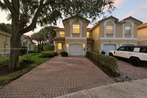 11762 Nw 47th Dr Coral Springs, FL 33076 - MLS#A11892507
