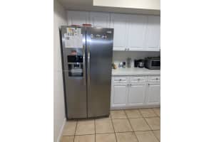 11 Madrid Ln 2-18 Davie, FL 33324 - MLS#A11892538