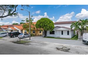 1283 W 42nd St Hialeah, FL 33012 - MLS#A11892550
