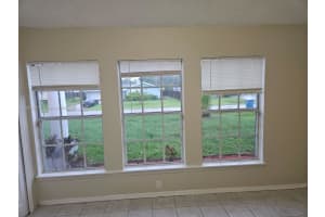 241 Ne Biltmore Ave Palm Bay, FL 32907 - MLS#A11892591