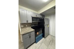 8737 Nw 39th St 8737 Sunrise, FL 33351 - MLS#A11892594