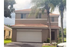 4361 Dogwood Cir Weston, FL 33331 - MLS#A11892616