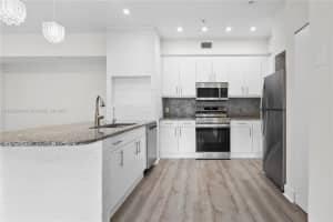 7330 Nw 114th Ave 208-5 Doral, FL 33178 - MLS#A11892649