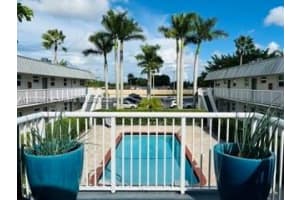 2040 Nw 89th Ave 107 Pembroke Pines, FL 33028 - MLS#A11892661