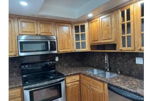 5731 Nw 37th St 407 Virginia Gardens, FL 33166 - MLS#A11892710