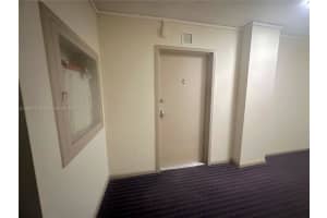 900 Ne 18th Ave 304 Fort Lauderdale, FL 33304 - MLS#A11892721