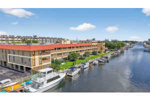 1700 SE 15th St, Fort Lauderdale, FL 33316, Sold 11/21/25