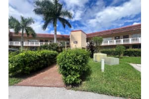 8851 Sunrise Lakes Blvd 109, Sunrise