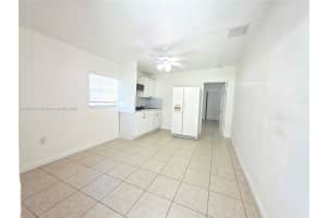 2951 Nw 154th Ter 2 Miami Gardens, FL 33054 - MLS#A11892781