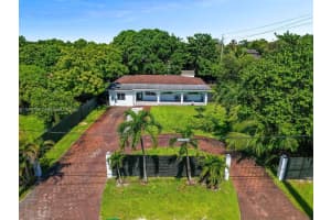 199 Ne 163rd St, Miami