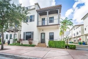 8478 Nw 52nd St 8478 Doral, FL 33166 - MLS#A11892795