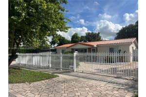 1311 Sw 102nd Ct Miami, FL 33174 - MLS#A11892805