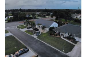 1010 Joyce Ct Venice, FL 34293 - MLS#A11892827