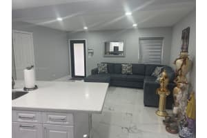 7703 Nw 74th Ave 7703 Tamarac, FL 33321 - MLS#A11892830