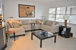 2011 Cornwall A Boca Raton, FL 33434 - MLS#A11892883