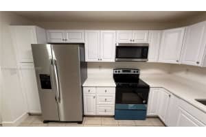 6046 Sw 40th St Rear Miramar, FL 33023 - MLS#A11892906