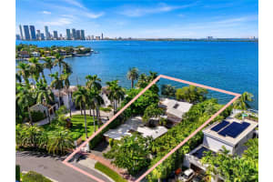 444 W Rivo Alto Dr Miami Beach, FL 33139 - MLS#A11892928