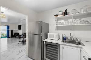 4043 Nw 16th St 201 Lauderhill, FL 33313 - MLS#A11892930