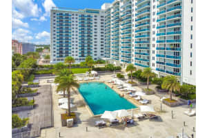 2301 Collins Ave 425 Miami Beach, FL 33139 - MLS#A11892934