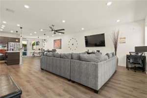 10450 Nw 67th St Doral, FL 33178 - MLS#A11892967