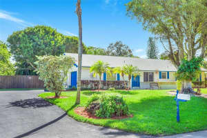 18045 Sw 87th Ct Palmetto Bay, FL 33157 - MLS#A11893002