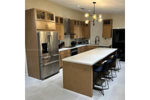 2235 Nw 208th Way Pembroke Pines, FL 33029 - MLS#A11893005