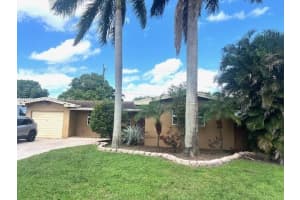 8831 Nw 10th St Pembroke Pines, FL 33024 - MLS#A11893013