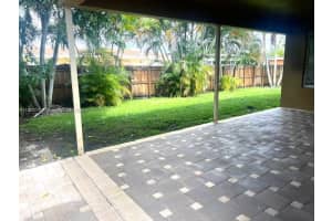 8831 Nw 10th St Pembroke Pines, FL 33024 - MLS#A11893013