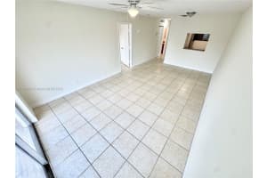 2800 Riverside Dr 201-1 Coral Springs, FL 33065 - MLS#A11893020