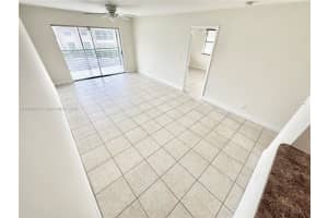 2800 Riverside Dr 201-1 Coral Springs, FL 33065 - MLS#A11893020