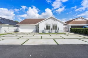 7873 Nw 191st St Hialeah, FL 33015 - MLS#A11893036