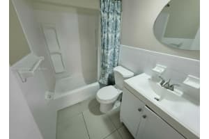 810 Lake Shore Dr 40 Lake Park, FL 33403 - MLS#A11893076