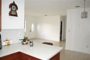 18600 Nw 42nd Pl Miami Gardens, FL 33055 - MLS#A11893100