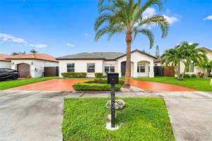 8831 Nw 166th Ter Miami Lakes, FL 33018 - MLS#A11893130