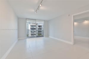 1665 Bay Rd 522 Miami Beach, FL 33139 - MLS#A11893139