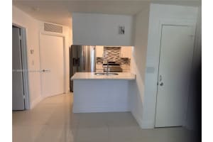 17500 Nw 67th Pl M-4 Hialeah, FL 33015 - MLS#A11893163