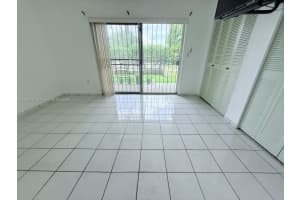 300 NW 42nd Ave APT 109, Miami, FL 33126, - MLS#A11893181