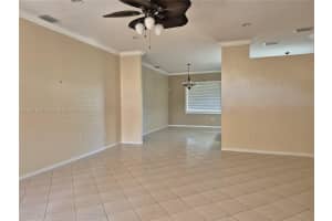 2902 Augusta Dr Homestead, FL 33035 - MLS#A11893185
