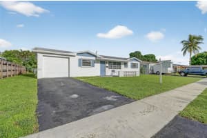 331 N 71st Ave Hollywood, FL 33024 - MLS#A11893205