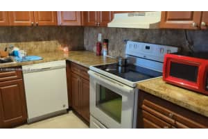 6960 Miami Gardens Dr 2-420 Hialeah, FL 33015 - MLS#A11893230