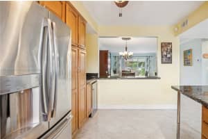 9301 Sunrise Lakes Blvd 307 Sunrise, FL 33322 - MLS#A11893262