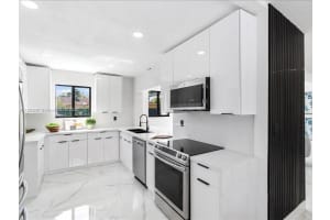 230 Ne 175th Ter North Miami Beach, FL 33162 - MLS#A11893267