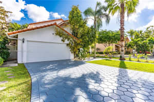 8909 Sw 108th Cir Ct Miami, FL 33176 - MLS#A11893268