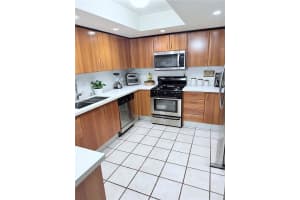 6425 Sw 116th Pl E, Miami