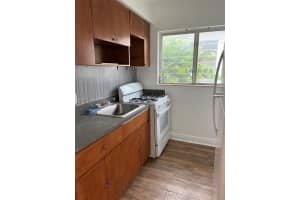 7333 Byron Ave 7335 Miami Beach, FL 33141 - MLS#A11893334